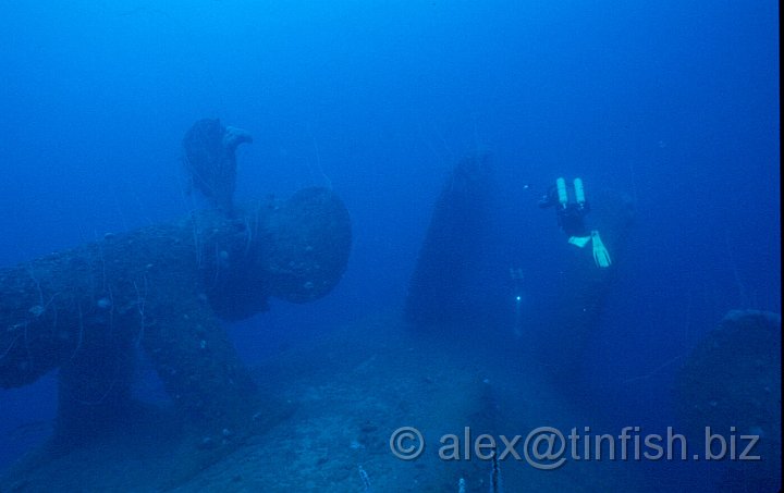 Nagato Props 2.jpg - Divers dwarfed by the props